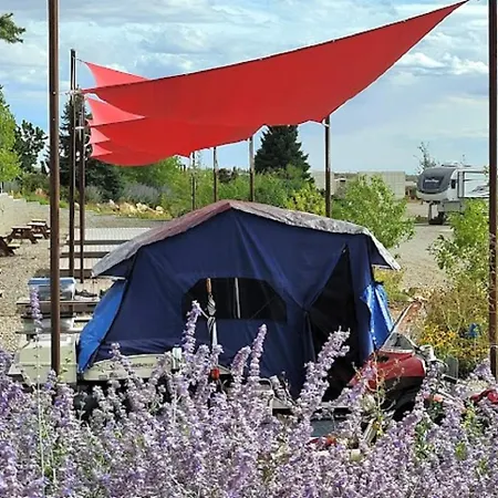 Blue Mountain Rv Park Hotel Blanding Exterior photo