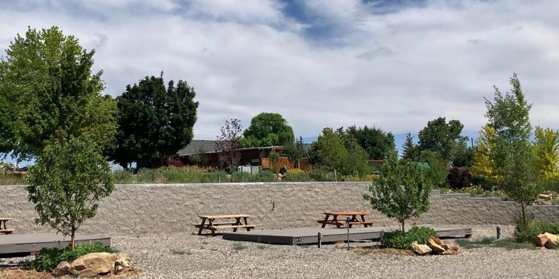 Blue Mountain Rv Park *
